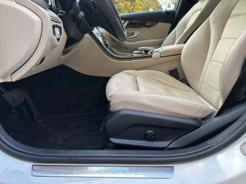 2018 Mercedes-Benz C-Class C 300