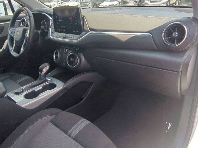 2025 Chevrolet Blazer LT