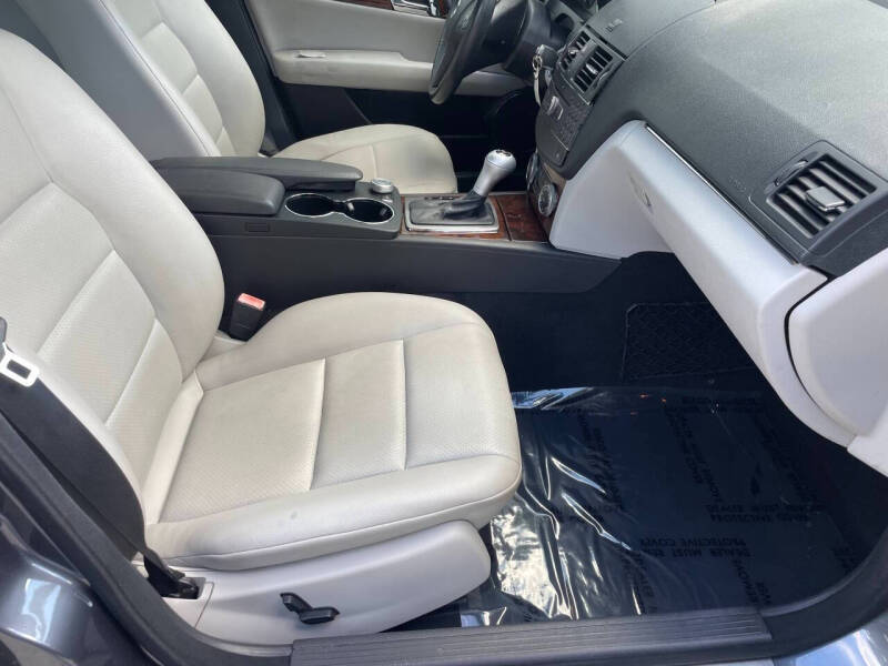 2010 Mercedes-Benz C-Class C 300 Sport