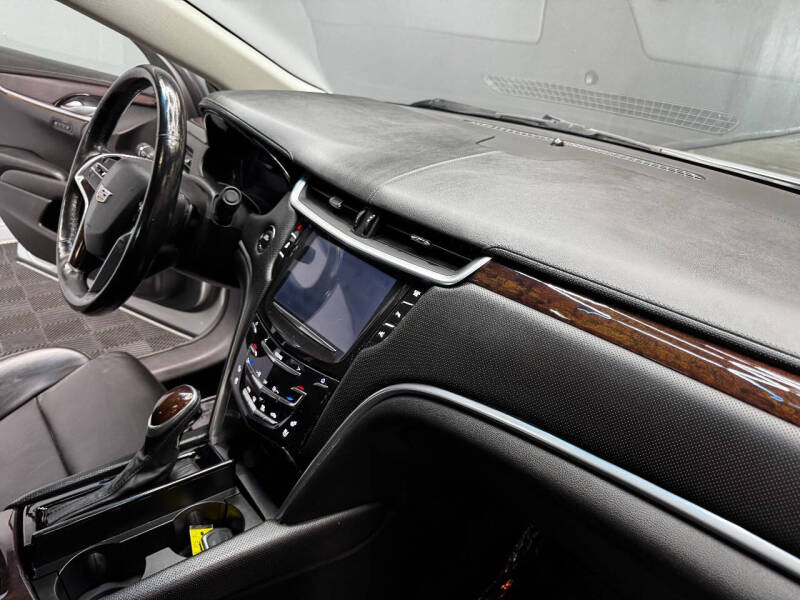 2017 Cadillac XTS Luxury