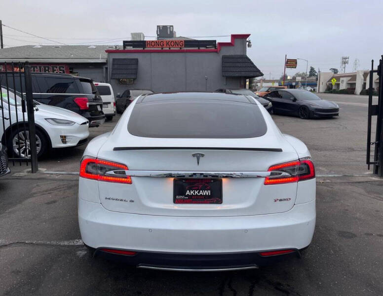 2015 Tesla Model S P85D