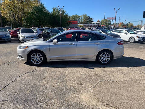 2016 Ford Fusion SE