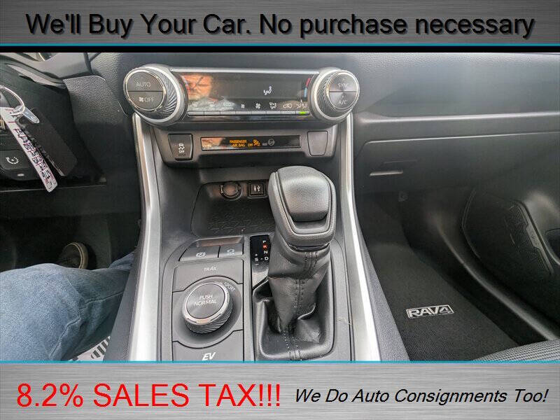 2019 Toyota RAV4 Hybrid LE