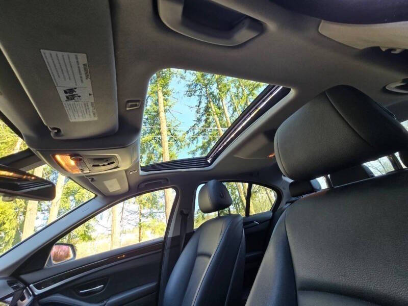 2014 BMW 5 Series 528i