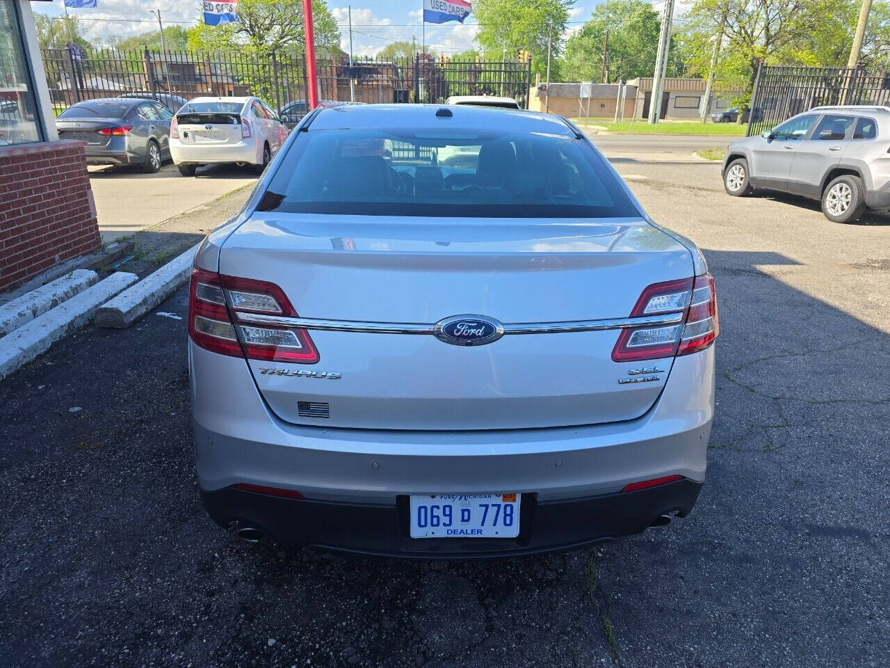 2016 Ford Taurus for sale at TMY AUTO in Detroit, MI