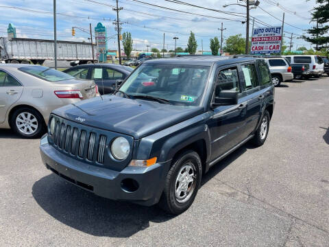 2008 Jeep Patriot for sale at Auto Outlet of Ewing in Ewing NJ