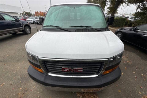 2023 GMC Savana 2500