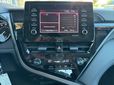 2024 Toyota Camry LE