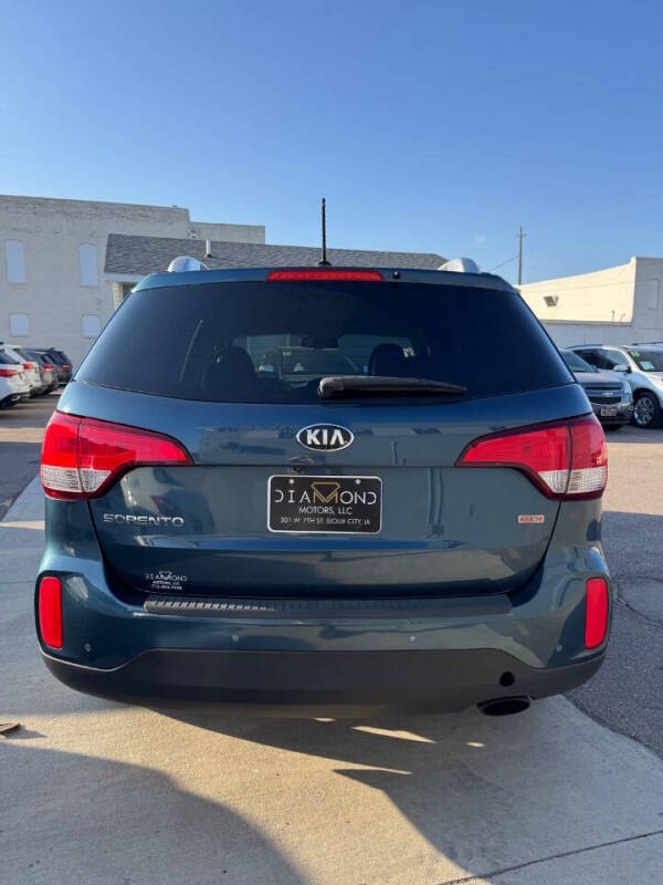 2014 Kia Sorento LX