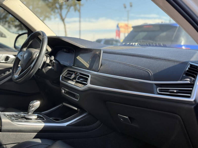 2019 BMW X7 xDrive40i