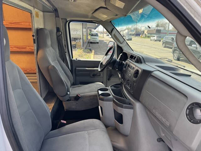 2012 Ford E-Series