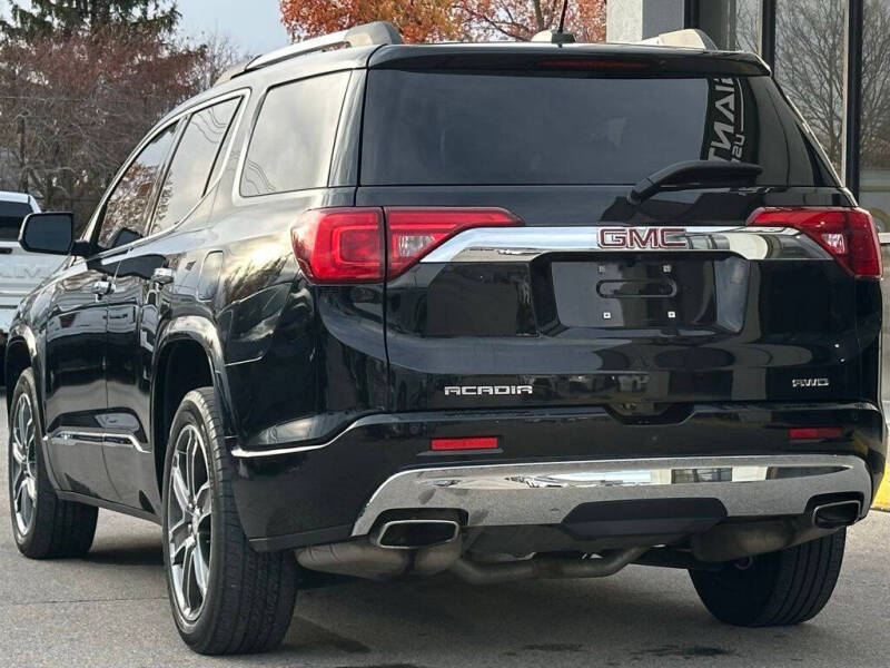 2019 GMC Acadia Denali