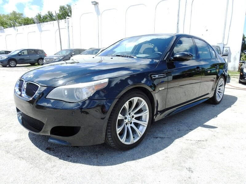 2006 BMW M5  - $18,900