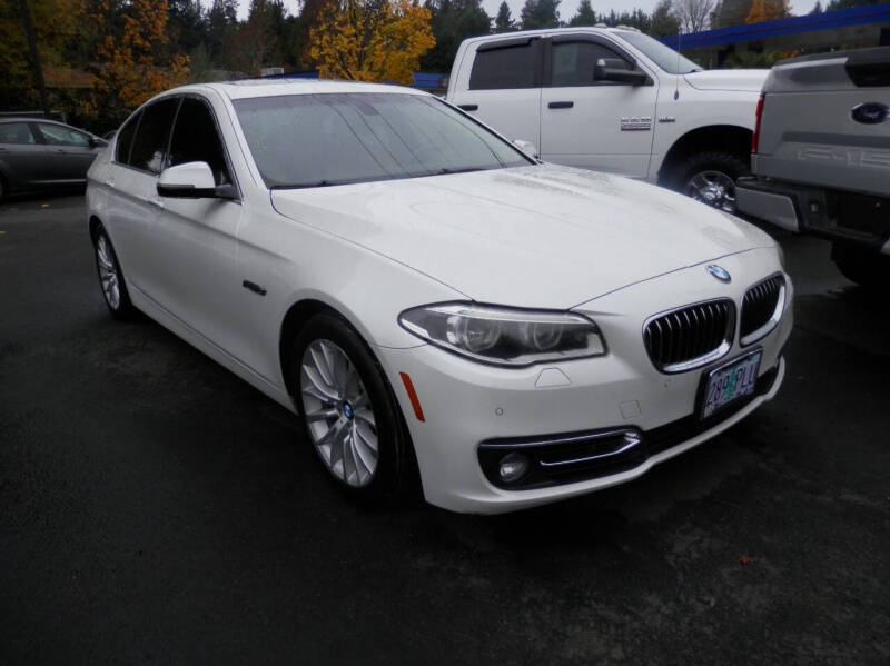 2016 BMW 5 Series 528i