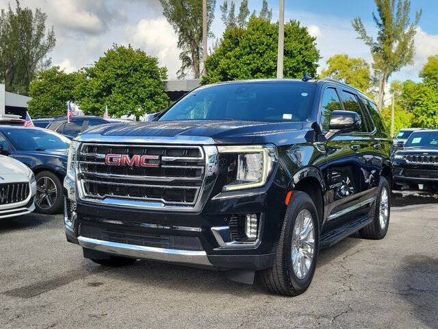 2022 GMC Yukon SLT's photo