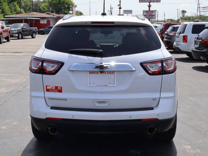 2017 Chevrolet Traverse LT