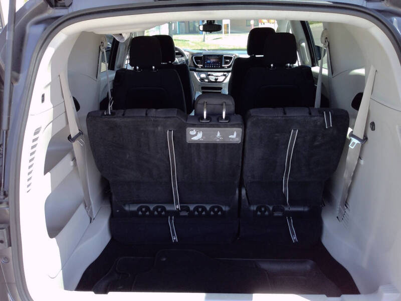 2017 Chrysler Pacifica Touring
