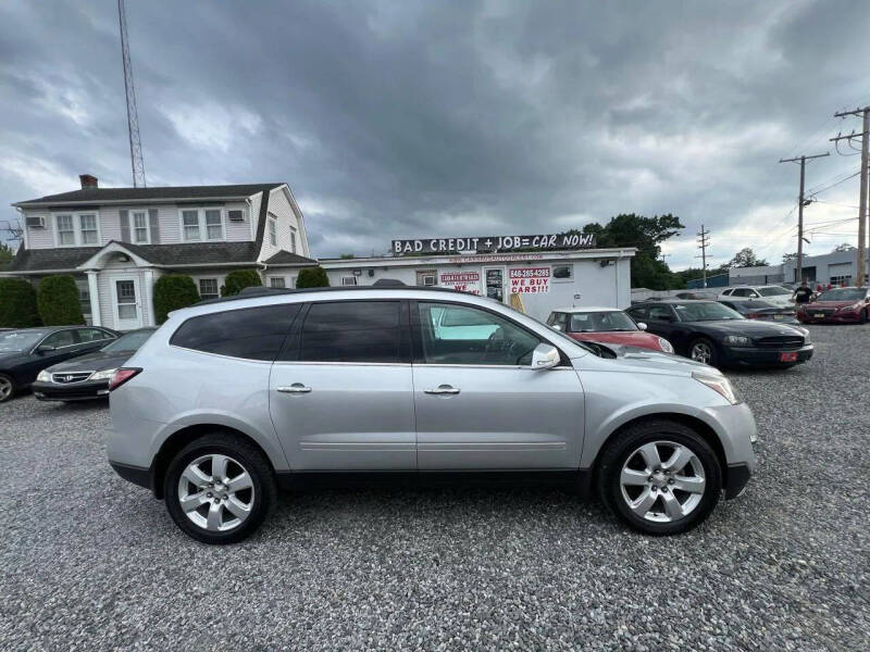 2017 Chevrolet Traverse LT