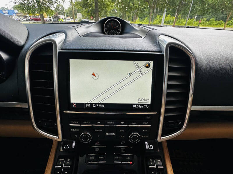 2016 Porsche Cayenne