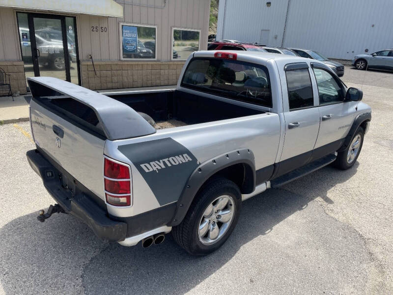 2005 Dodge Ram 1500 SLT