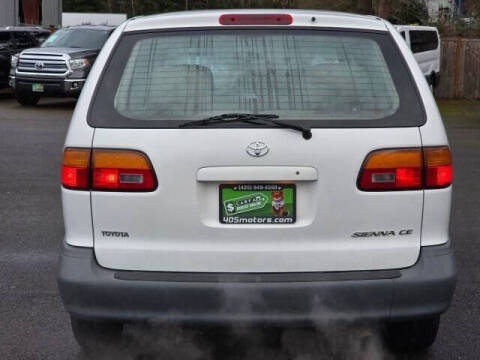 1998 Toyota Sienna CE