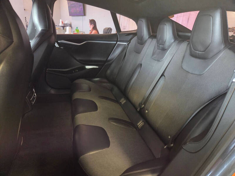 2016 Tesla Model S