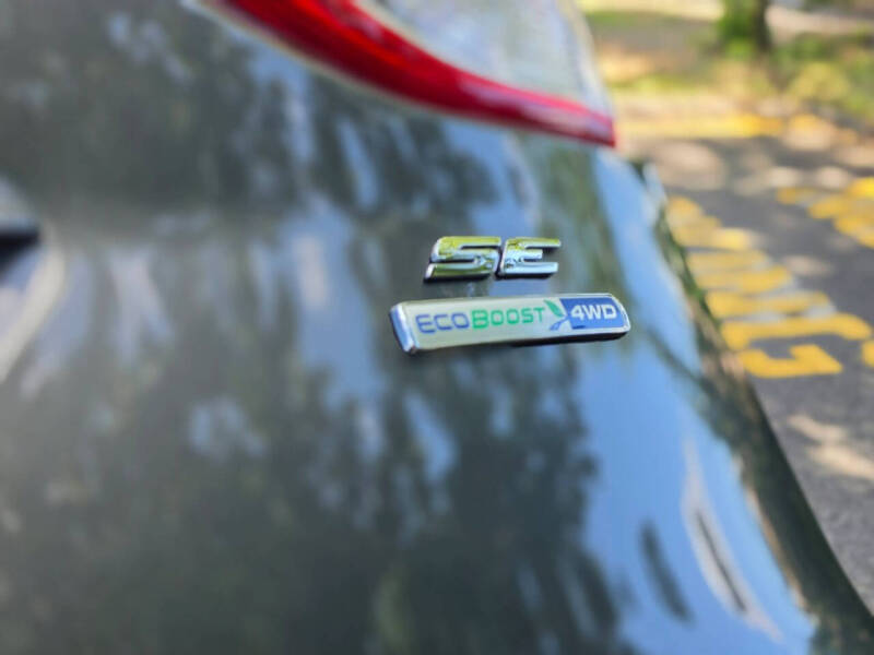 2016 Ford Escape SE
