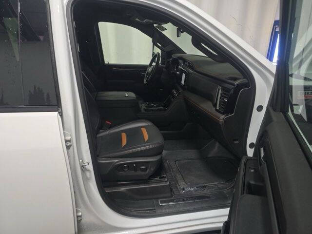 2025 GMC Sierra 2500HD