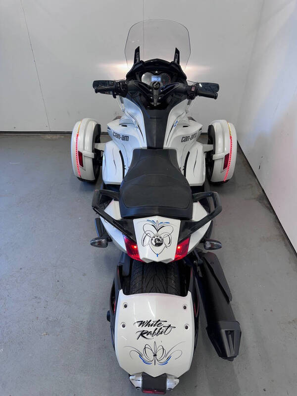 2014 Can-Am Spyder ST SE5
