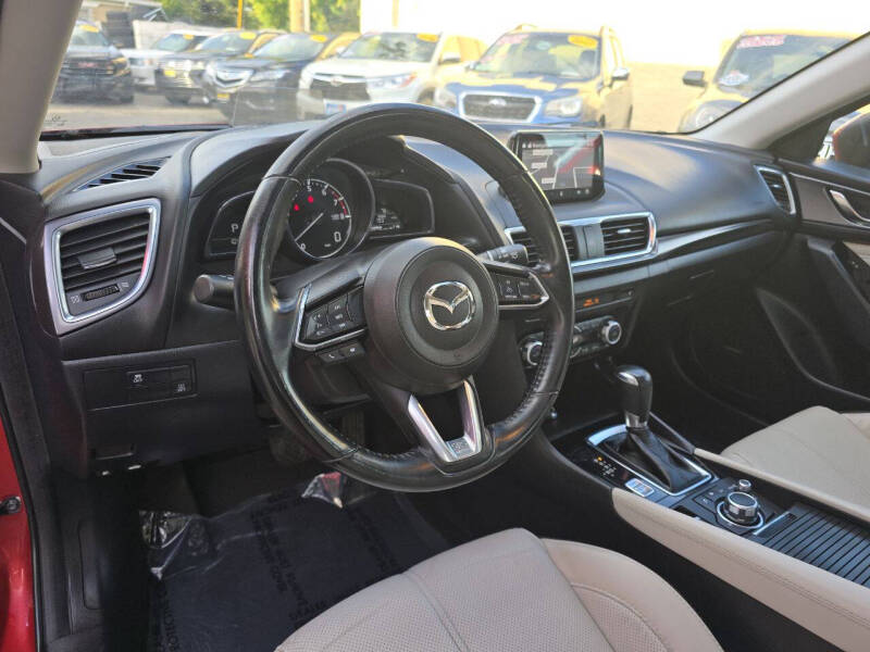 2018 Mazda MAZDA3 Grand Touring