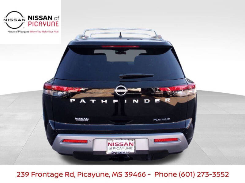 2025 Nissan Pathfinder Platinum