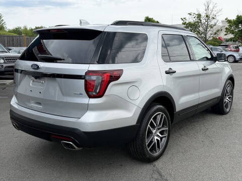 2017 Ford Explorer Sport