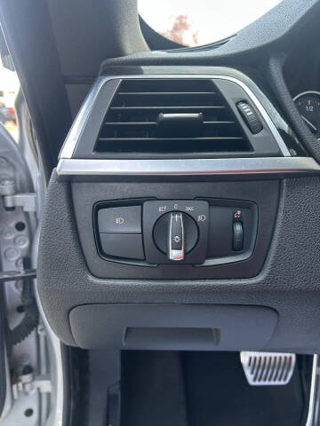 2018 BMW 3 Series 330i xDrive Gran Turismo