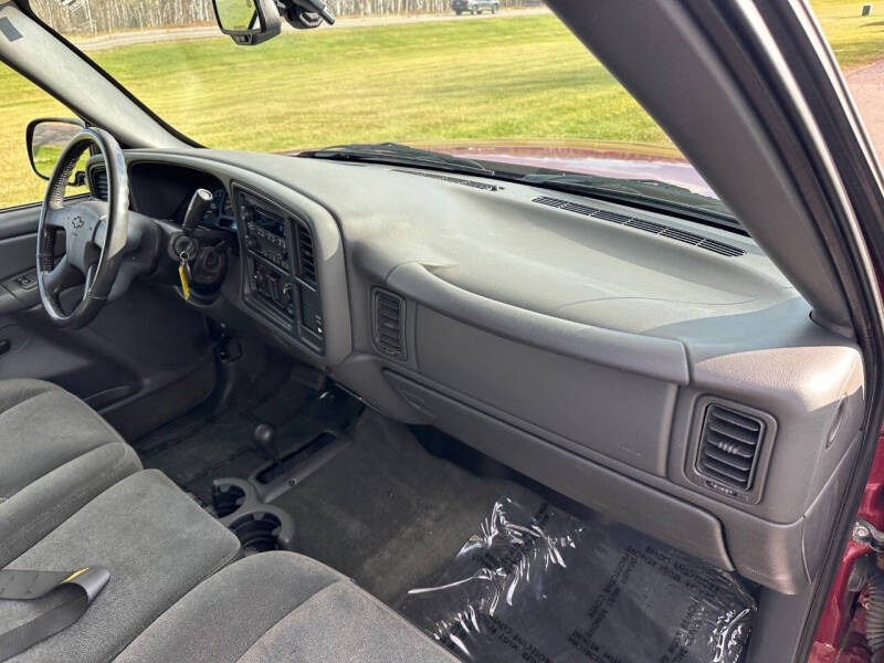 2004 Chevrolet Silverado 1500 LS