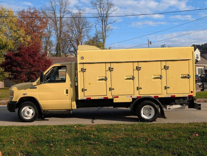 2019 Ford E-Series E-450 SD