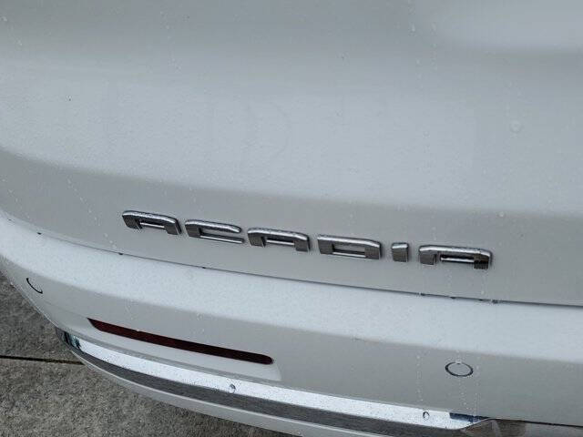 2021 GMC Acadia Denali