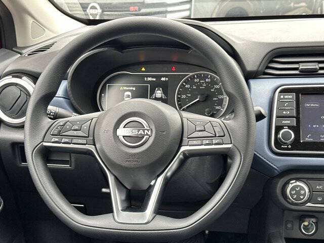 2025 Nissan Versa SV