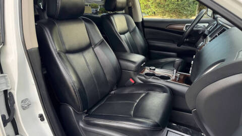 2018 Nissan Pathfinder Platinum