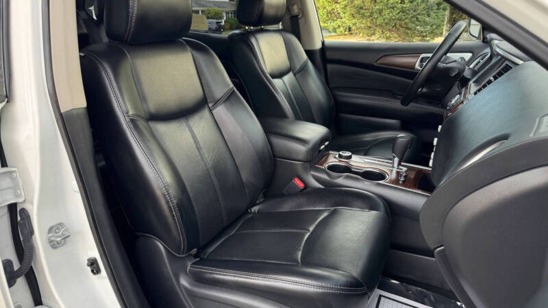 2018 Nissan Pathfinder Platinum