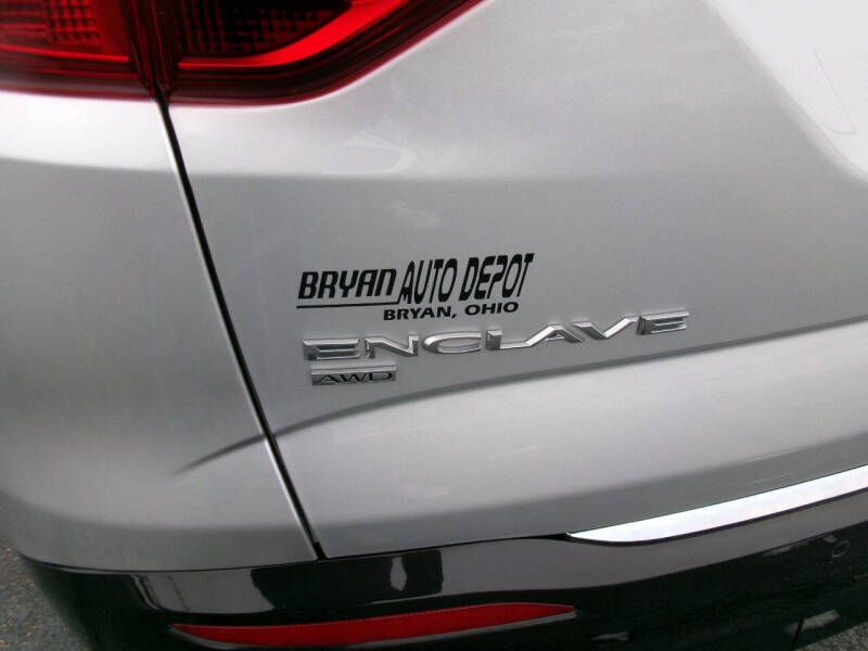 2022 Buick Enclave Essence