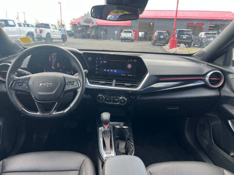 2024 Chevrolet Trax RS