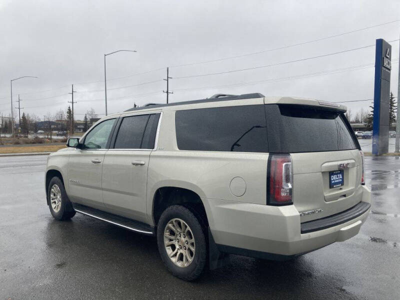 2017 GMC Yukon XL SLT