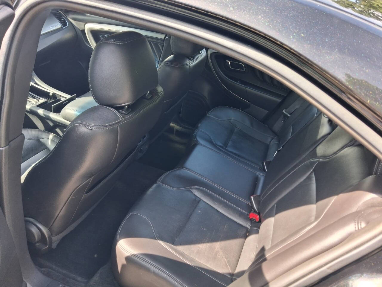 Black 2015 Ford Taurus SEL SEL 4dr Sedan 7