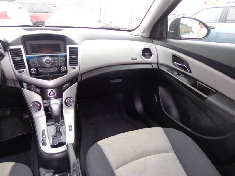 2012 Chevrolet Cruze LS