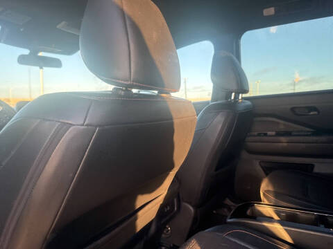 2023 Nissan Pathfinder Rock Creek