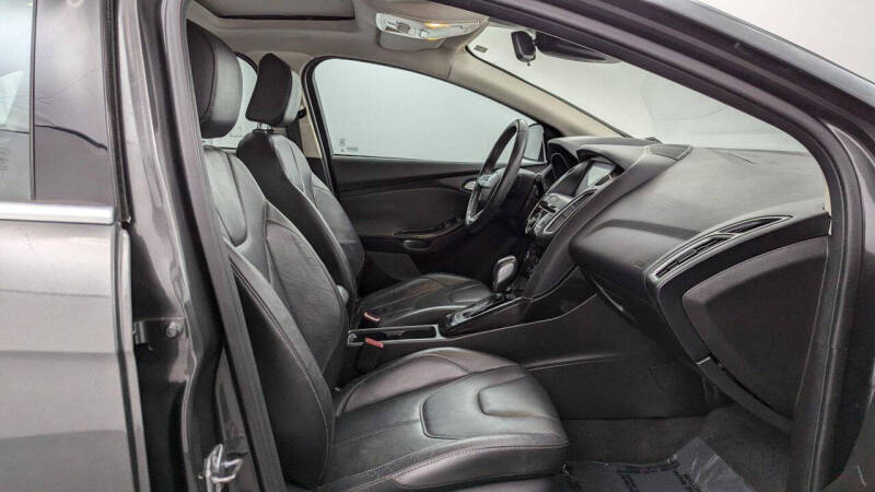 2016 Ford Focus Titanium