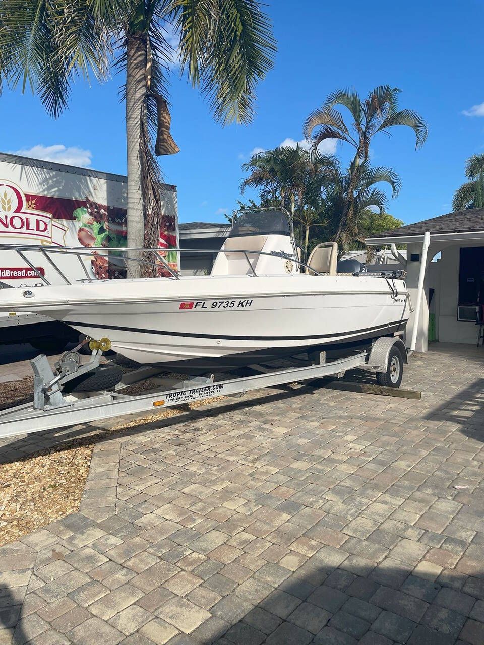 1997 Weldcraft 190CCF Center Console 7