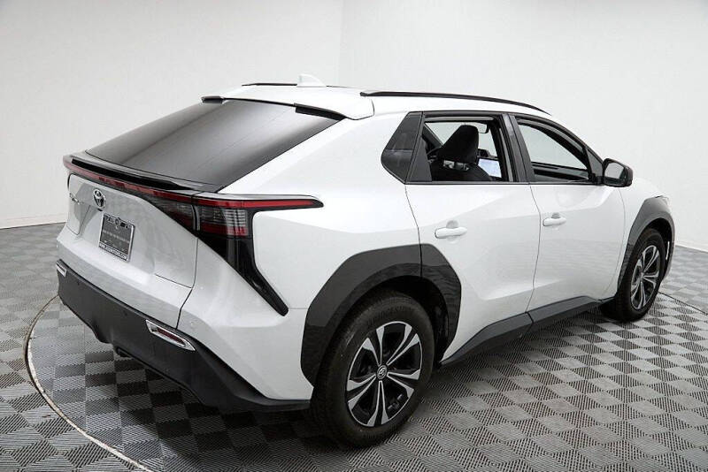 2023 Toyota bZ4X XLE