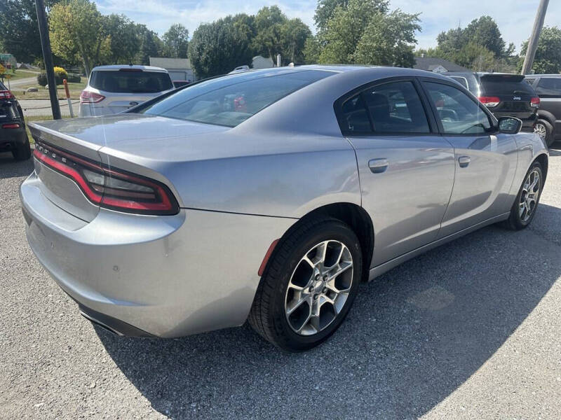 2015 Dodge Charger SE
