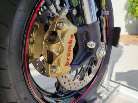 2015 Suzuki GSX-R1000